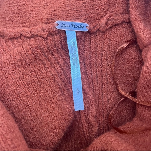 Free People terra cotta colored cowl neck - Picture 8 of 9